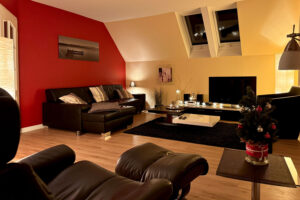 Seepanorama Wohnzimmer abends